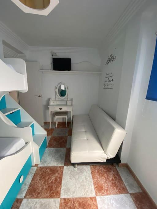 Apartamento Silda Torre Del Mar Buitenkant foto